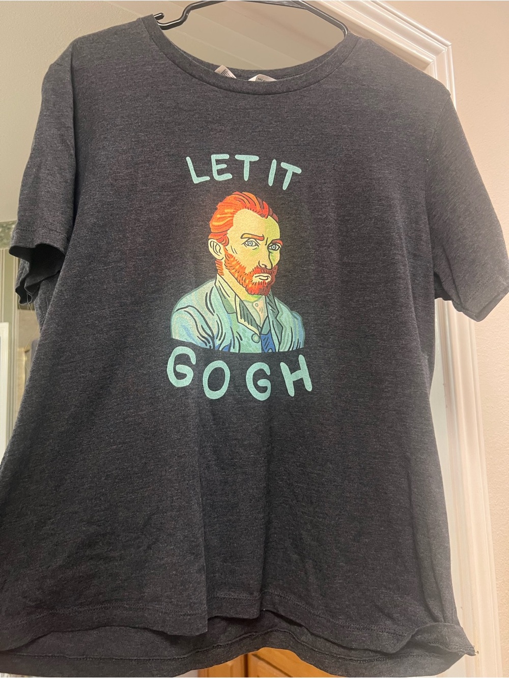 Bella Canvas dk gray '”Let It Gogh” Graphic Tee SZ L